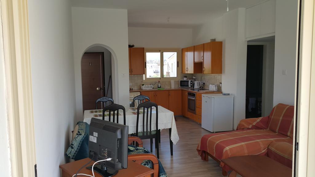 Dalia 5 Apartment Paphos Ngoại thất bức ảnh